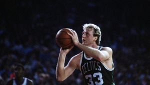 Od trudnego dzieciństwa do szczytu NBA