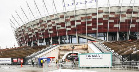 18 milionów zł na adaptację Szpitala Narodowego. Znamy efekty kontroli posłów KO w KPRM