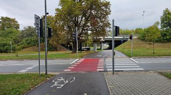 Warszawa: Nowe znaki przy węźle Krasińskiego