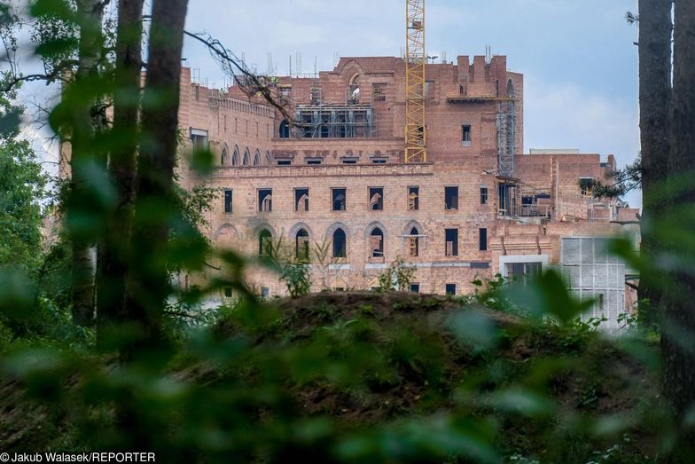 Już w 2009 r. była mowa o hotelu