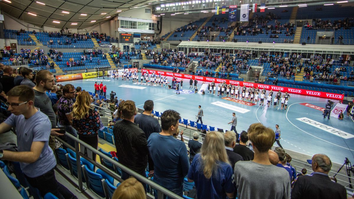 WP SportoweFakty / Szymon Łabiński / Na zdjęciu: Orlen Arena podczas meczu szczypiornistów Wisły Płock