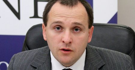 Stanisław Kluza dla Money.pl: Rząd prowadzi nas do czarnej dziury