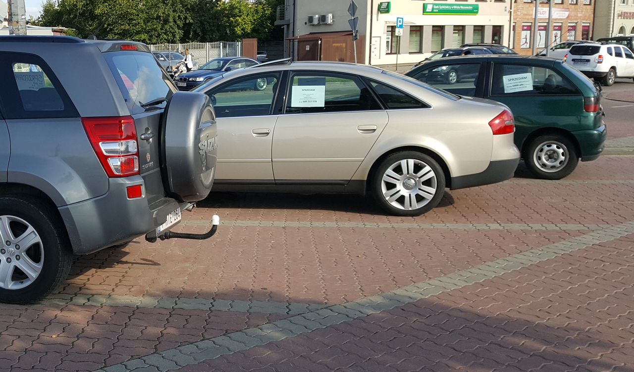 O ile naprawdę podrożały używane samochody w ciągu roku?