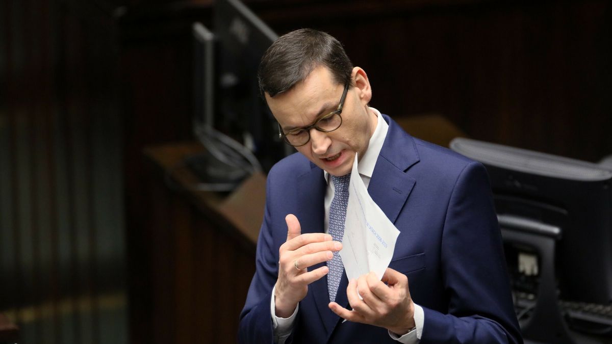 Sejmowa debata o podwyżkach cen prądu. Na zdj. premier Mateusz Morawiecki