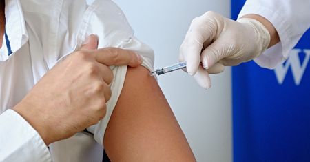 Szczepionka na grypę. Od początku września 25 tys. podejrzeń i zachorowań