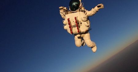 Wicedyrektor Google’a pobił rekord Baumgartnera. Skoczył z wysokości 41 km!