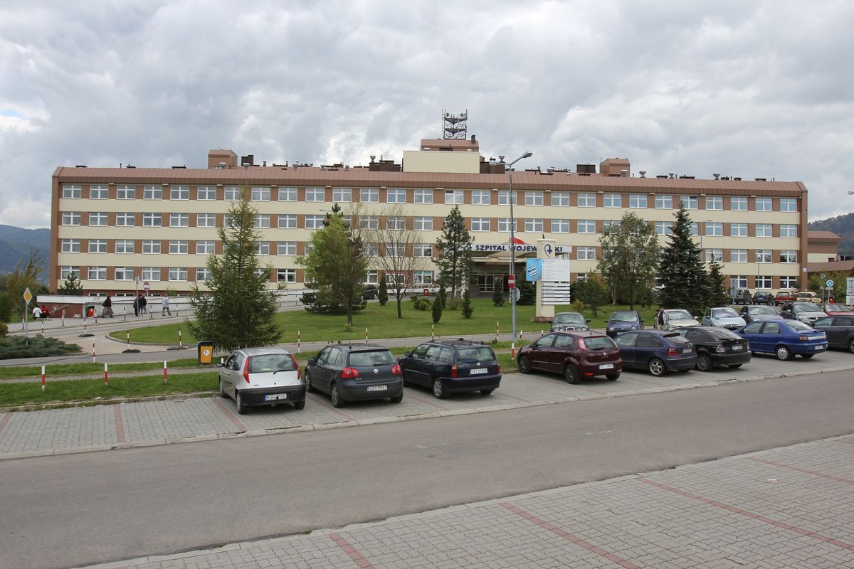 Bielsko-Biała. W Szpitalu Wojewódzkim likwidują kolejne łóżka covidowe.