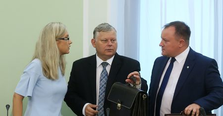Komisja śledcza ds. Amber Gold: na początek materiały prokuratury