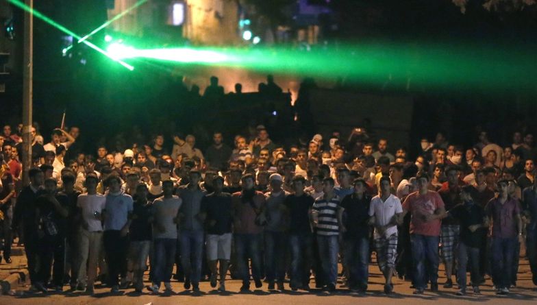 Zamieszki w Turcji. Tysiące osób manifestowały w antyrządowym proteście