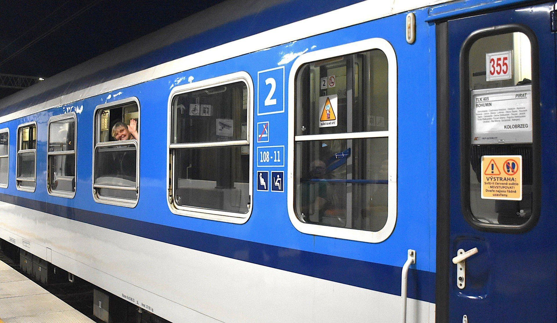 Po 14 grudnia 2025 z Oświęcimia pasażerowie nie pojadą już bezpośrednio do Warszawy, a w sezonie wakacyjnym - do Kołobrzegu.