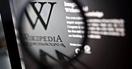 Była królową internetu. Przegrywa starcie z AI
