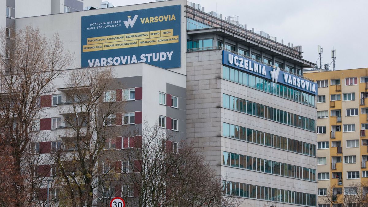 UOKiK uderza w dwie uczelnie. Na liście dawne Collegium Humanum