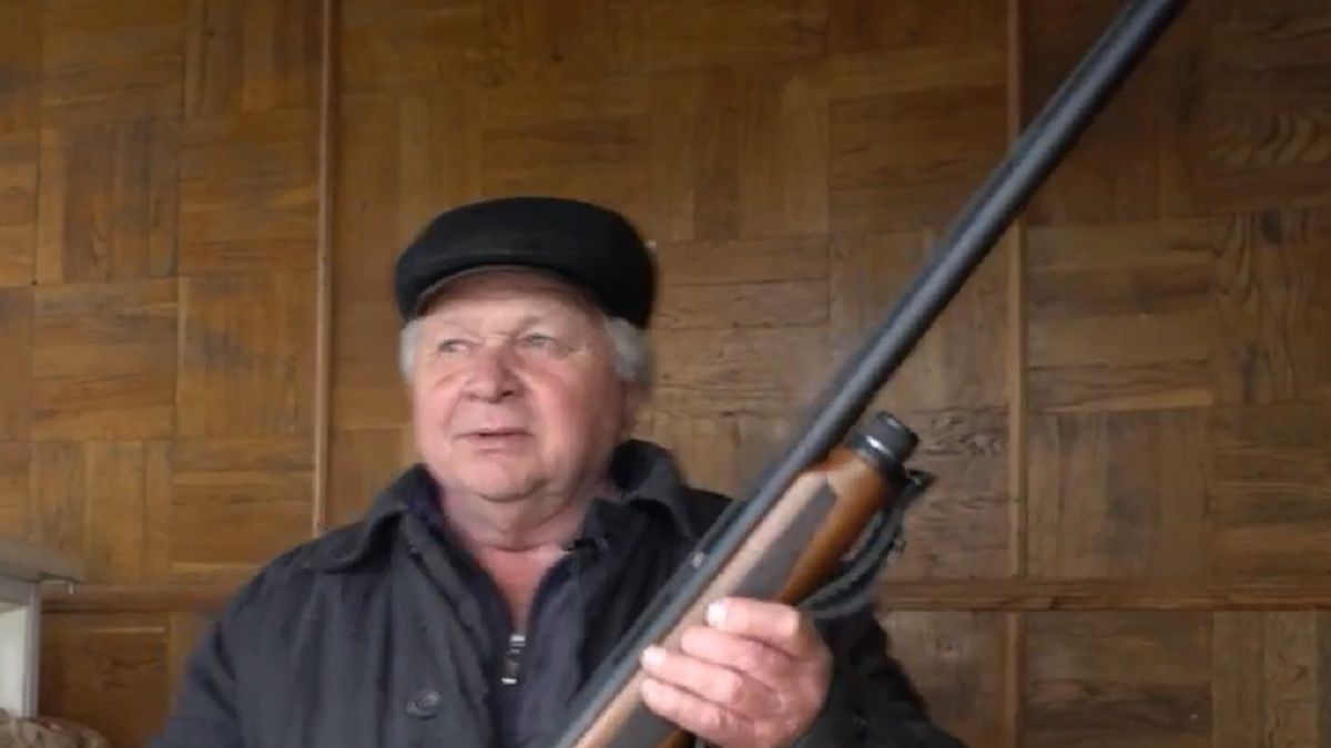 Emeryt pomógł pogranicznikom zniszczyć rosyjski samolot 