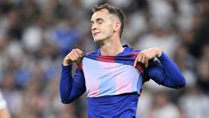 Ależ pech piłkarza Barcelony. Flick musiał reagować w ostatniej chwili