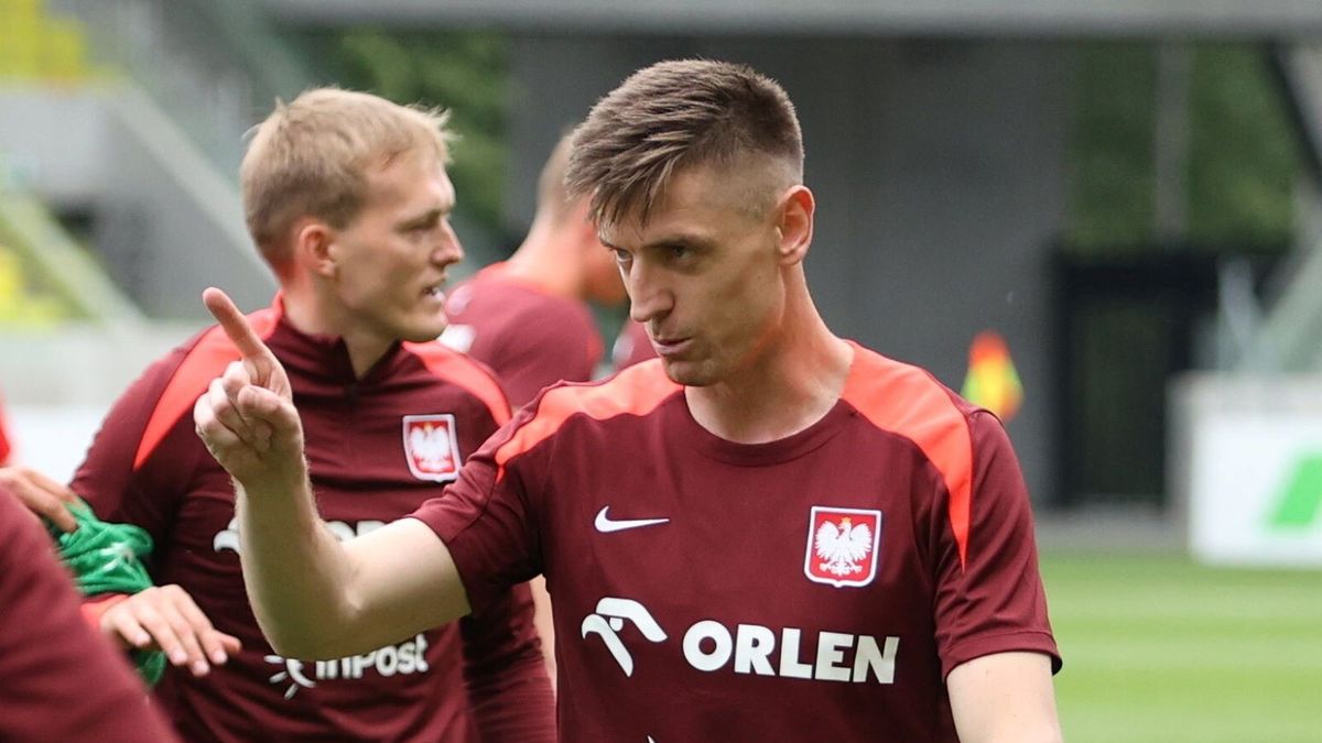 PAP / Jarek Praszkiewicz / Na zdjęciu: Krzysztof Piątek na zgrupowaniu reprezentacji Polski