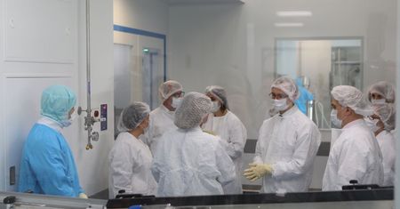 Polpharma. Zwolnienia grupowe podczas pandemii koronawirusa. 250 osób może stracić pracę