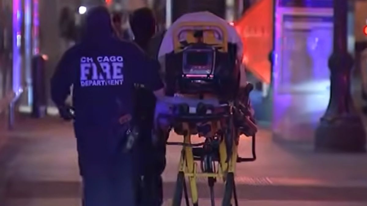 Kobieta podpalona w pociągu w Chicago