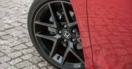 Honda wzywa do serwisu 2 mln aut. W wyniku wady mogło dojść do 13 wypadków