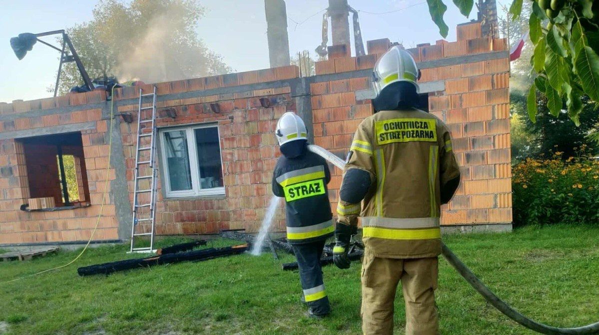 Zalesie: Rodzina straciła dom w pożarze. Rusza zbiórka