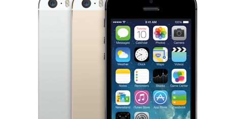 Apple prezentuje taniego iPhone 5C i złotego 5S