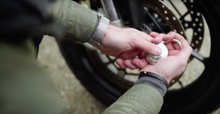 TAPP: kłódka otwierana odciskiem palca lub za pomocą smartfona