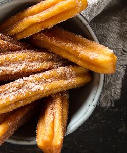 Churros – słodka przekąska z Hiszpanii