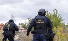 Nie zdążył uciec z wiaderkami wypełnionymi paliwem. Wpadł na terenie stacji towarowej Lublin Główny