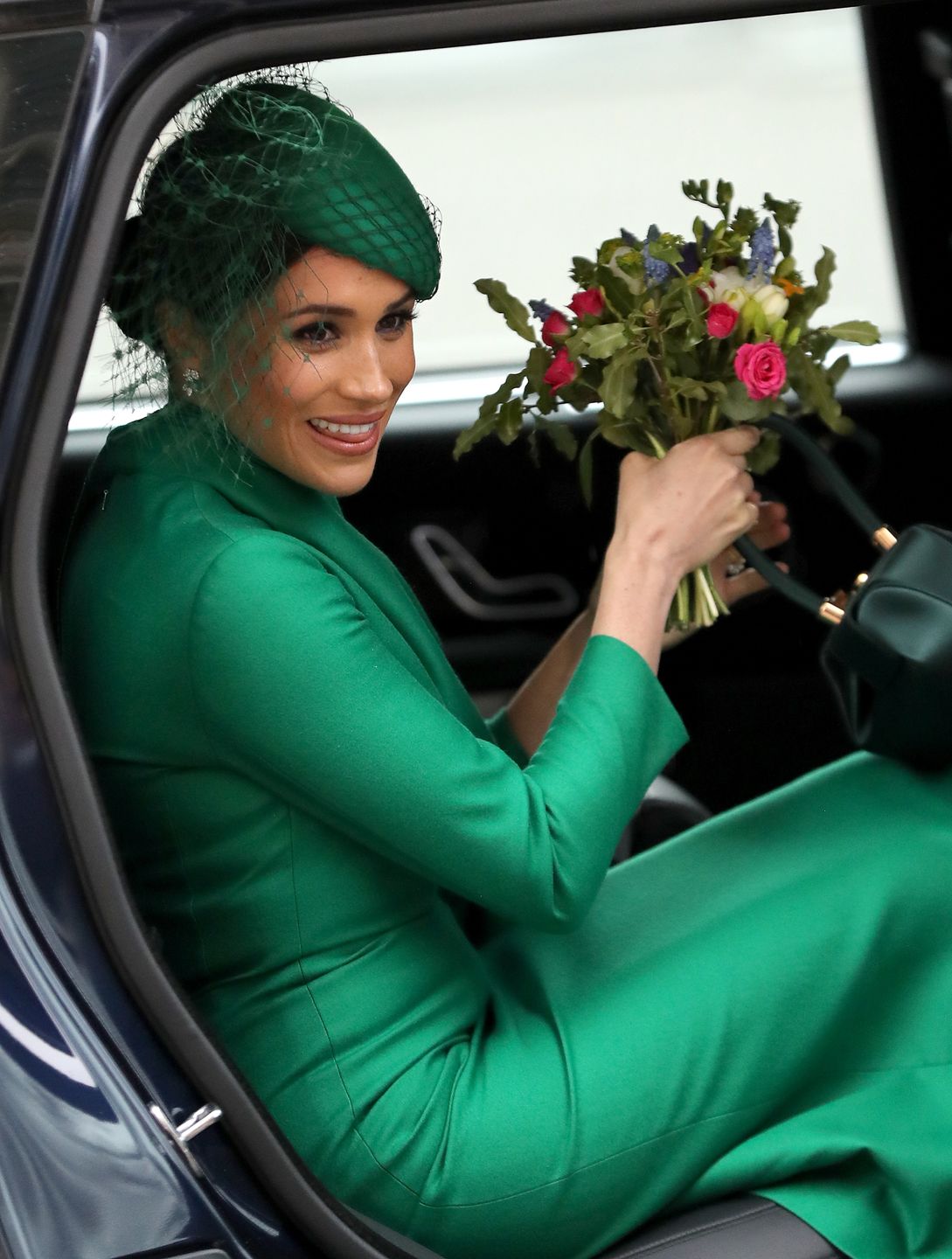 Meghan Markle planuje imprezę z okazji 40. urodzin! "Harry zamówił ciasto z LOKALNEJ CUKIERNI"