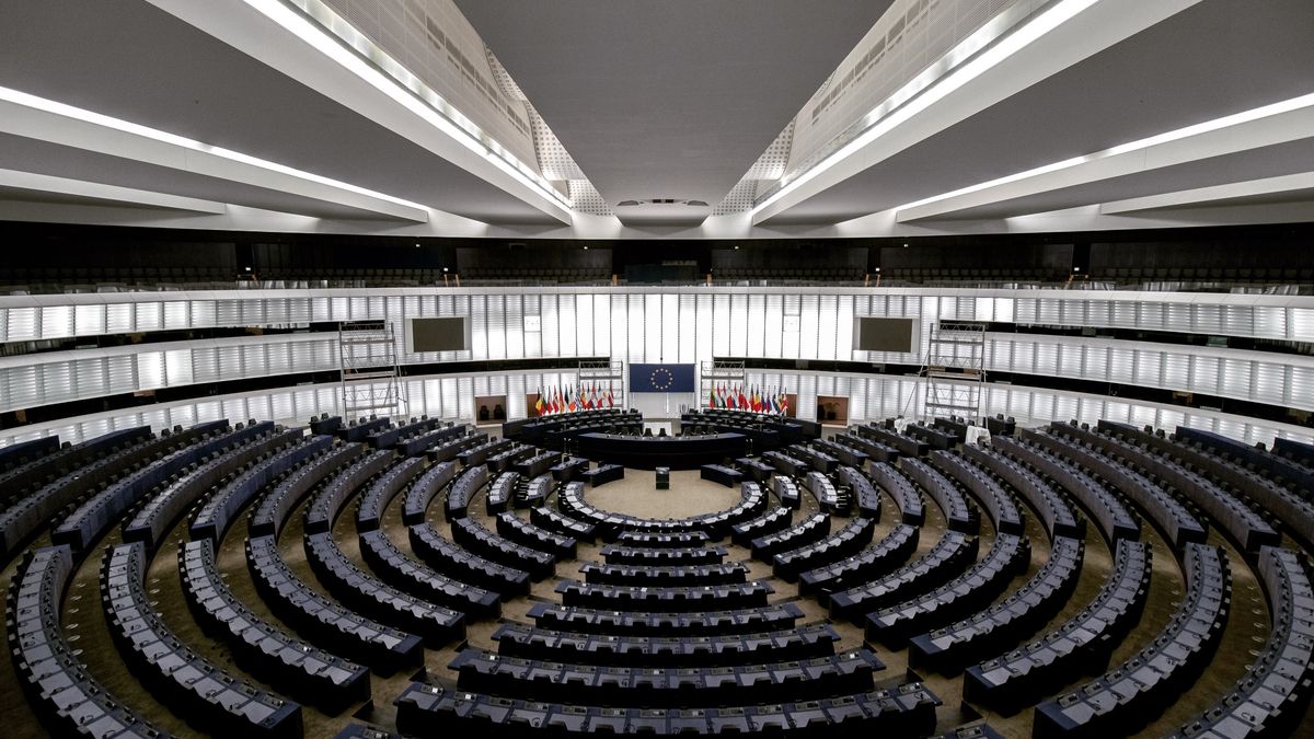 Parlament Europejski; European Parliament; Unia Europejska; UE; PE; KE; Komisja Europejska