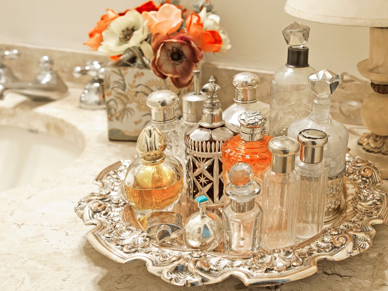 Perfumy przechowywane w łazience mogą tracić swoje właściwości