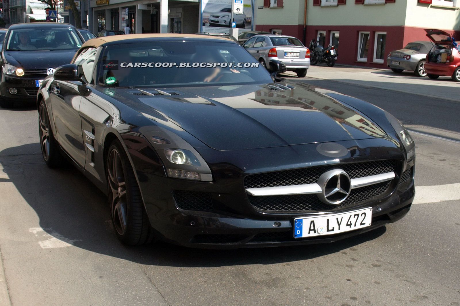 Mercedes SLS AMG Roadster 2012