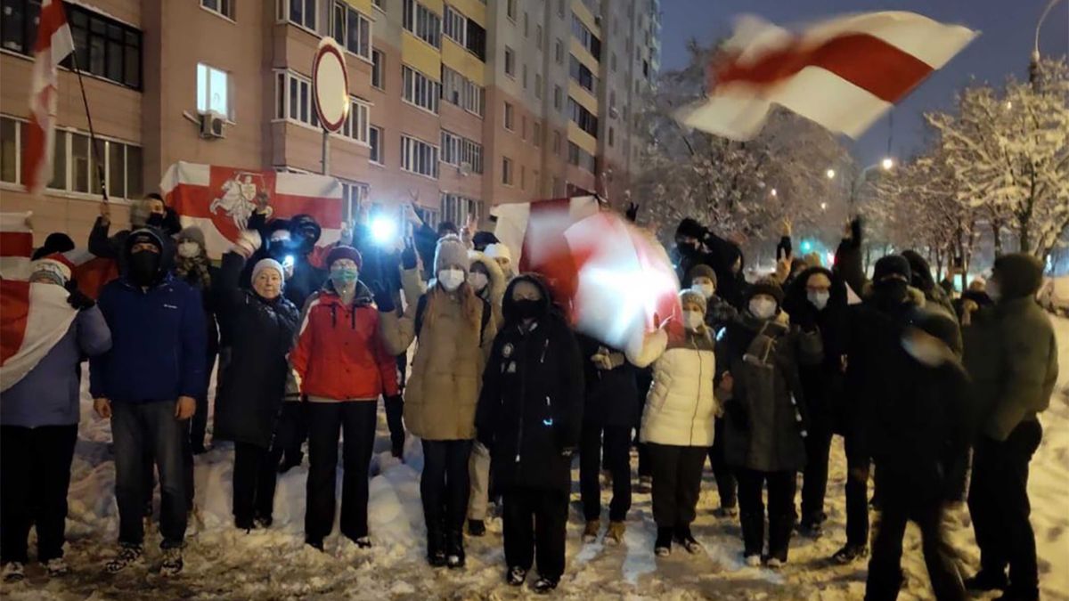 Mimo trudnej pogody, na Białorusi nie ustają antyrządowe protesty