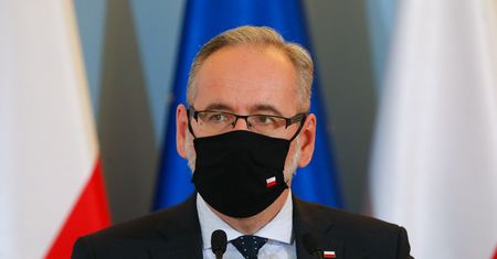 Konferencja ministra zdrowia jednak dzisiaj. Jakich decyzji możemy się spodziewać?