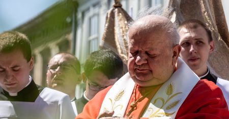 Koniec sprawy kard. Stanisława Dziwisza. Znamy nieoficjalne stanowisko