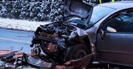 Wypadek pod Lesznem. "Chwilę później klęczysz nad umierającym dzieckiem"