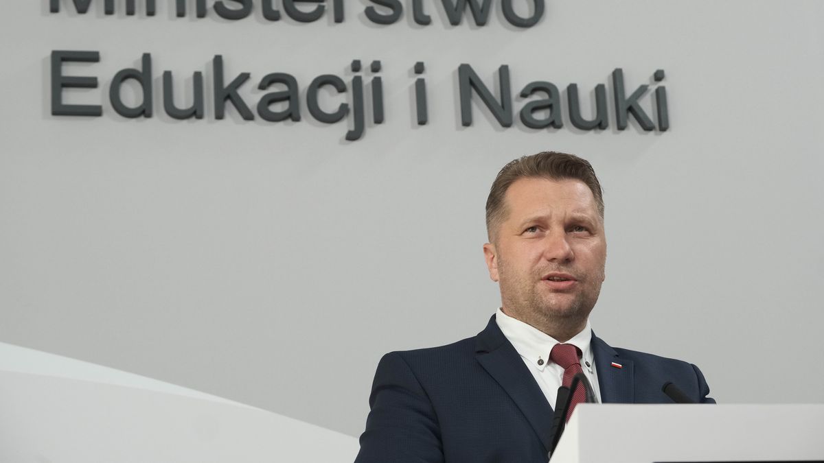 Minister Czarnek podjął decyzję w sprawie religii w szkołach