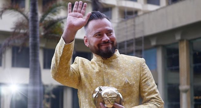 Krzysztof Stanowski zapowiada kolejne odcinki o Bollywood. "Szanuję wyrok sądu"