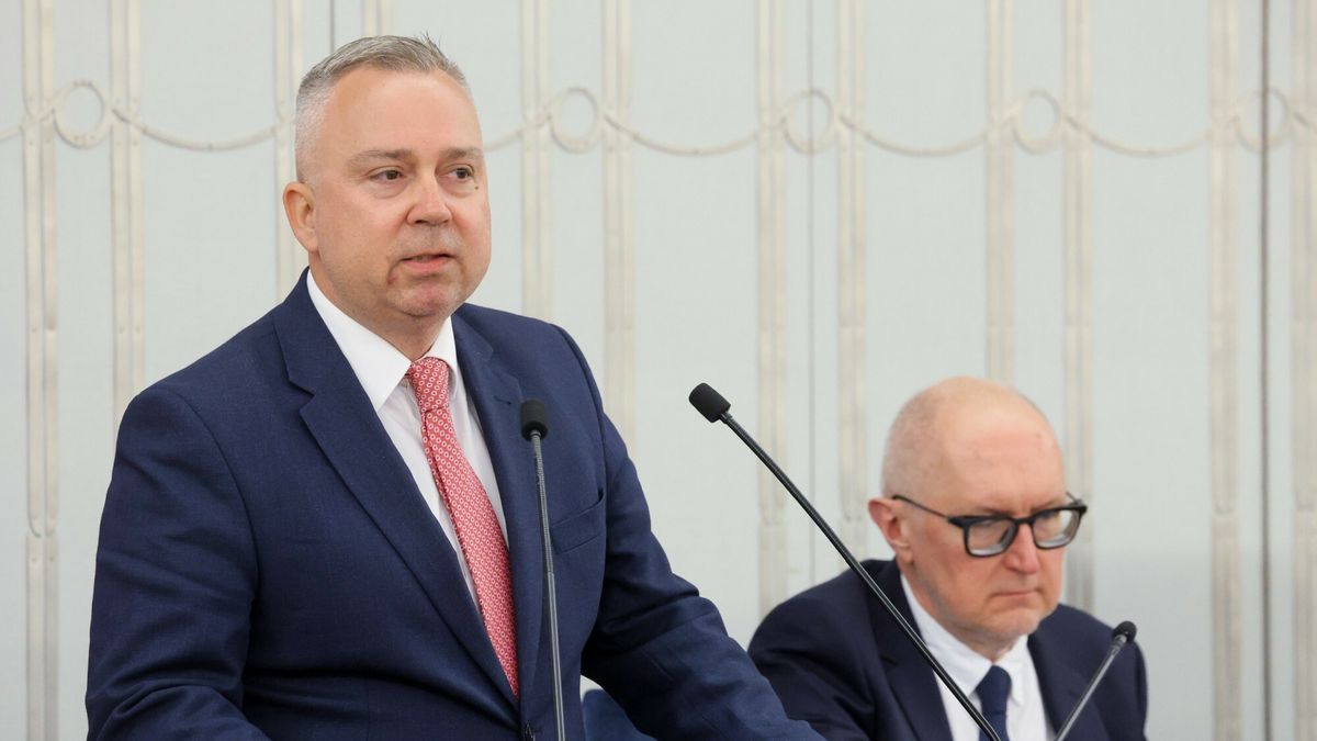 11. posiedzenie Senatu XI kadencji
Fot. Adam Burakowski/East News, Warszawa, 08.05.2024. Senat. 11. posiedzenie Senatu XI kadencji.
N/z: Piotr Wozniak
Adam Burakowski