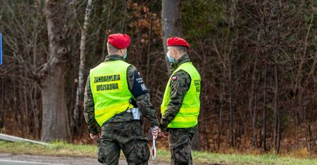 To się wydarzyło w czwartek w nocy. "Szczątki powietrznego obiektu wojskowego" pod Bydgoszczą