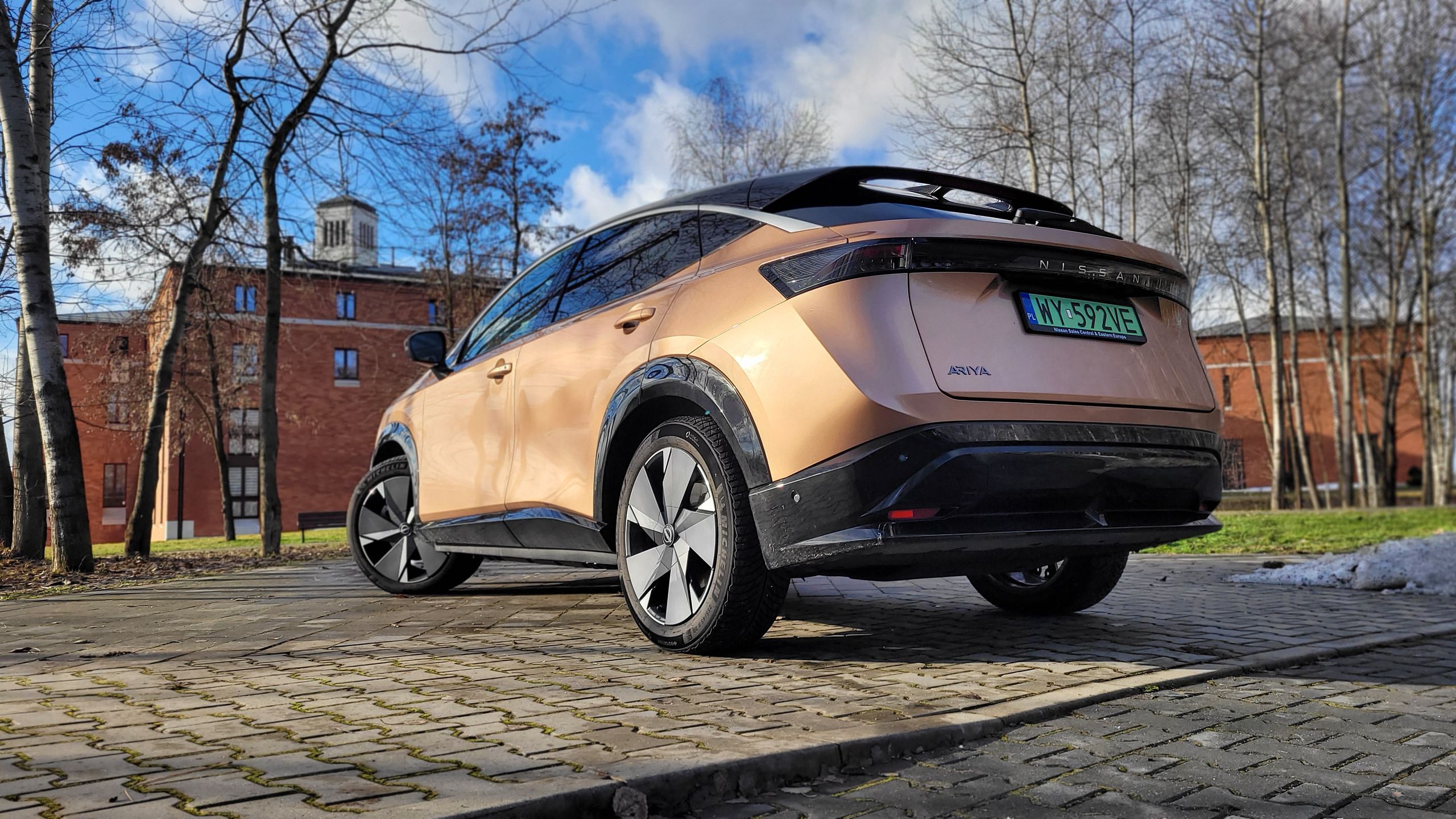 Nissan Ariya