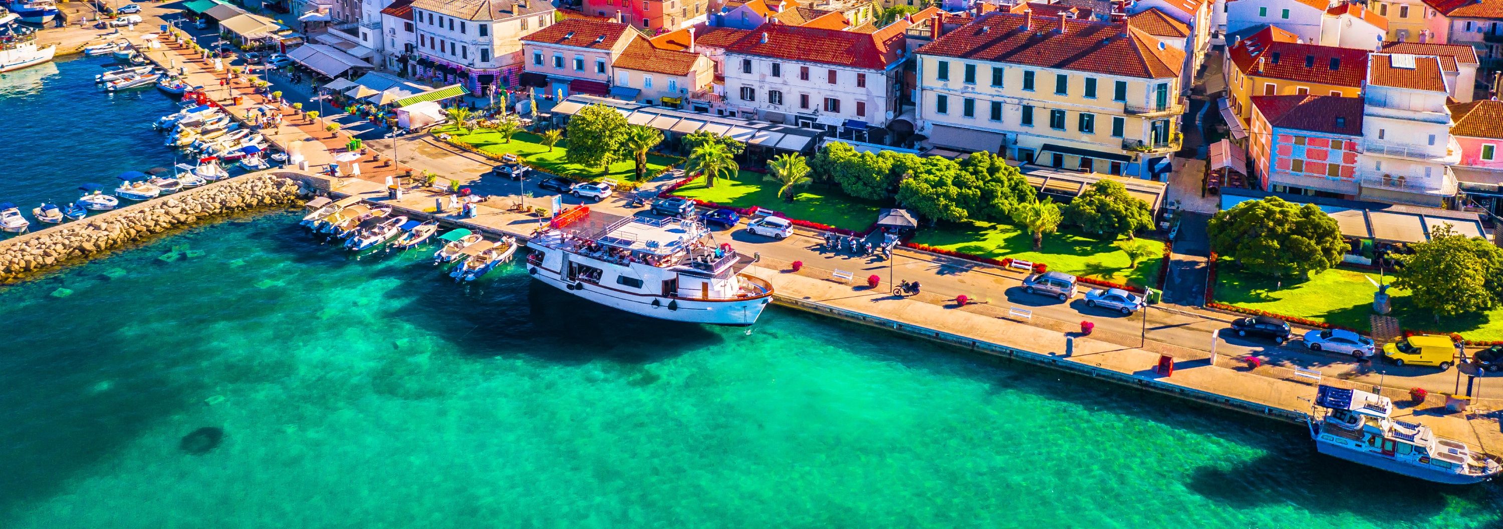 Urlop w Chorwacji? Tylko w tym hotelu. Jest nad samym morzem