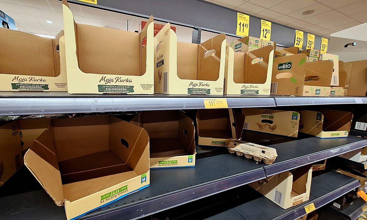 Alarm w sklepach - także Biedronce i Lidlu. Wycofano znaną herbatę, a w czekoladzie był plastik