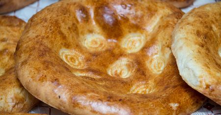 Chrupiące placki tatarskie z przepisu mojej babci są najlepsze. Idealny pomysł na szybki obiad