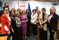 Pierwsze posiedzenie komisji nadzwyczajnej. Trwało siedem minut