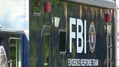 Wikipedia na celowniku FBI: "ukradliście logo!" 1