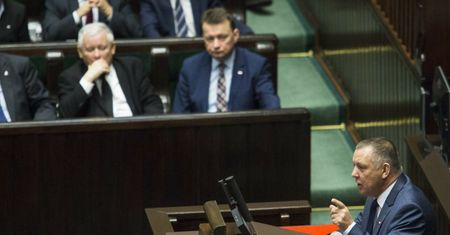 "Jak z Ojca chrzestnego". Borowski powiedział więcej o Banasiu i PiS