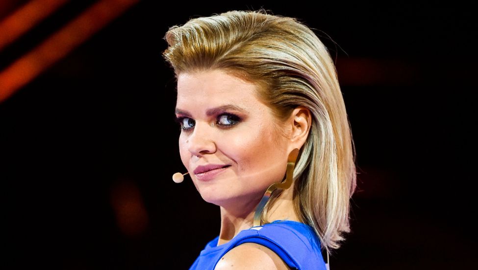 Manowska była brunetką, potem przefarbowała się na rudo. Tak wyglądała