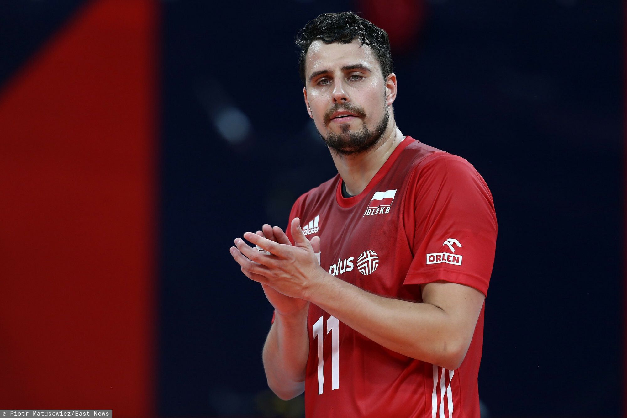 Fabian Drzyzga wspiera Monikę w walce z hejterami. Miły gest? 