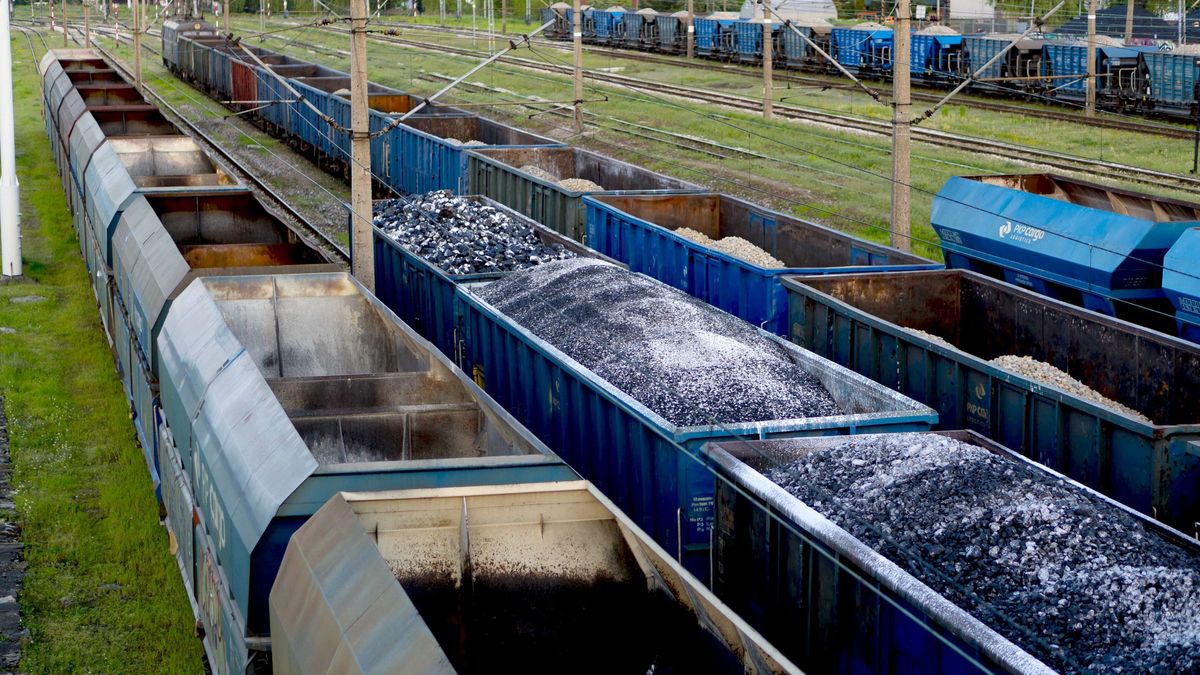 "Zupełnie nie rozwiązują problemu". Były wiceminister ostrzega ws. dopłat do węgla 