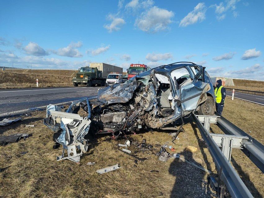 Koszmarny wypadek na ekspresówce. Jechał pod prąd